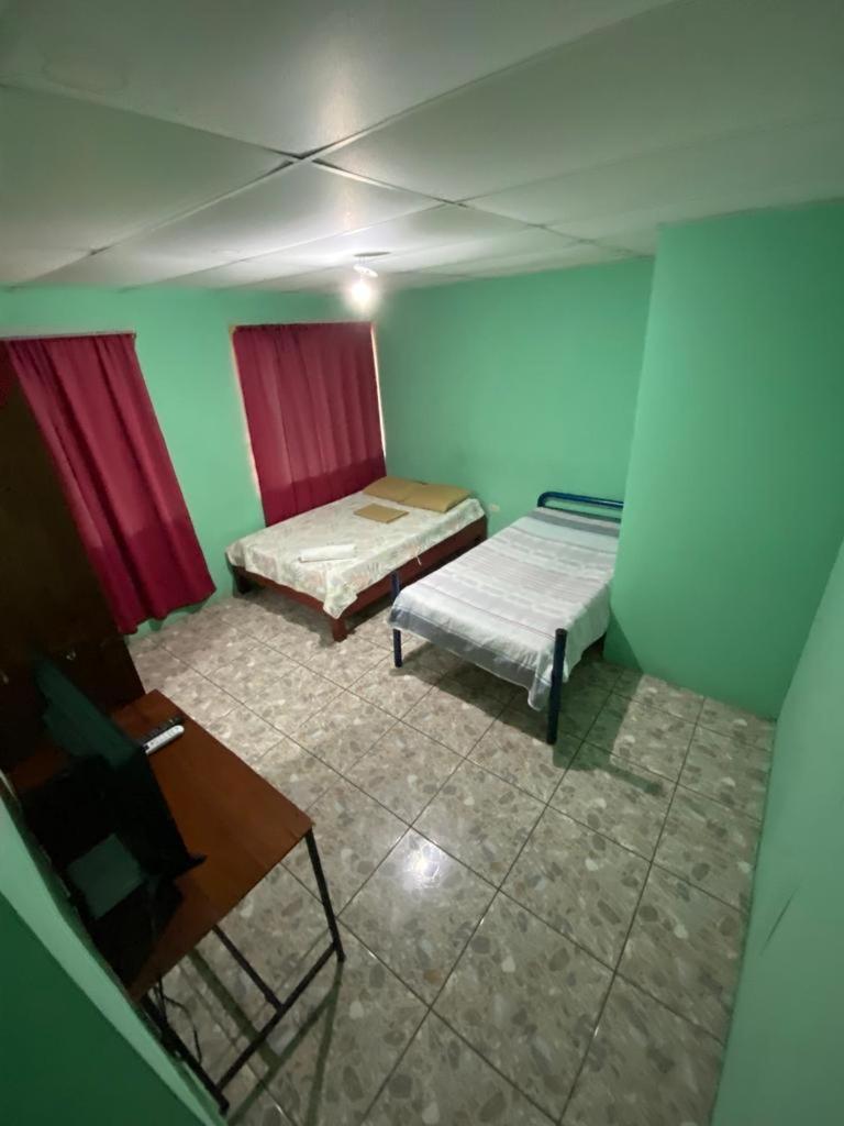 Hospedaje Catalinass Liberia Quarto foto